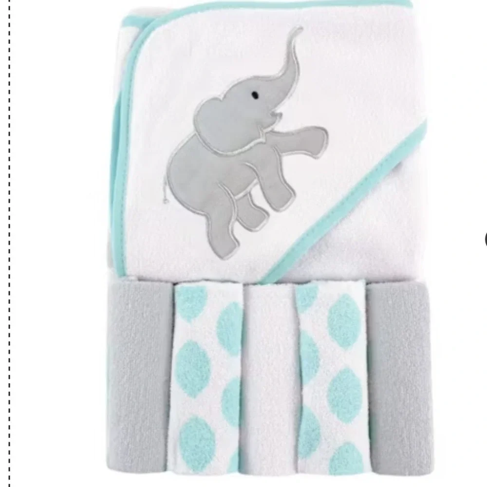 Luvable Friends Baby Gift Set Hooded‎ Towel 5 Washcloths Elephant Aqua White